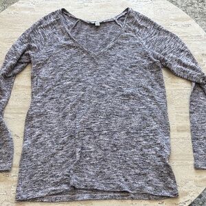 American Eagle Heather Gray and Pink V-Neck Women's Top